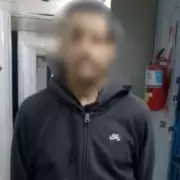 La historia detrs del crimen: un hombre con esquizofrenia decapit a su madre con un hacha y pidi ayuda con seas