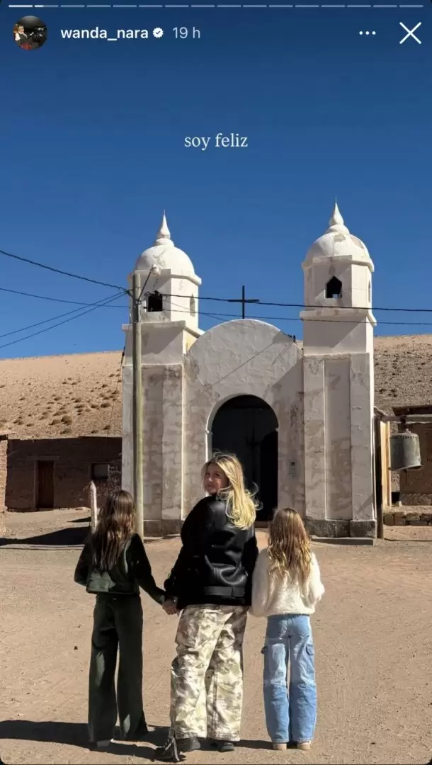 Wanda Nara viajó a Jujuy con sus hijas, Francesca e Isabella