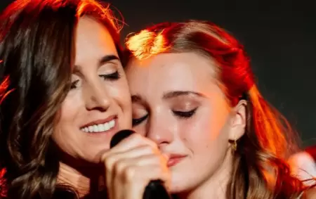 Soledad Pastorutti y su hija, Antonia