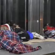 "La calle no es un lugar para vivir": refuerzan la asistencia en plena ola polar