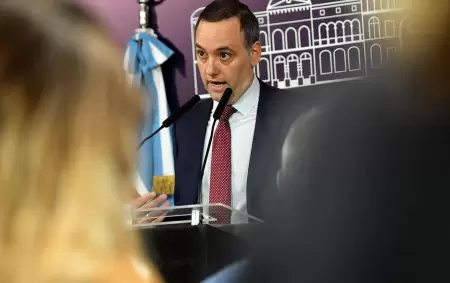 Manuel Adorni