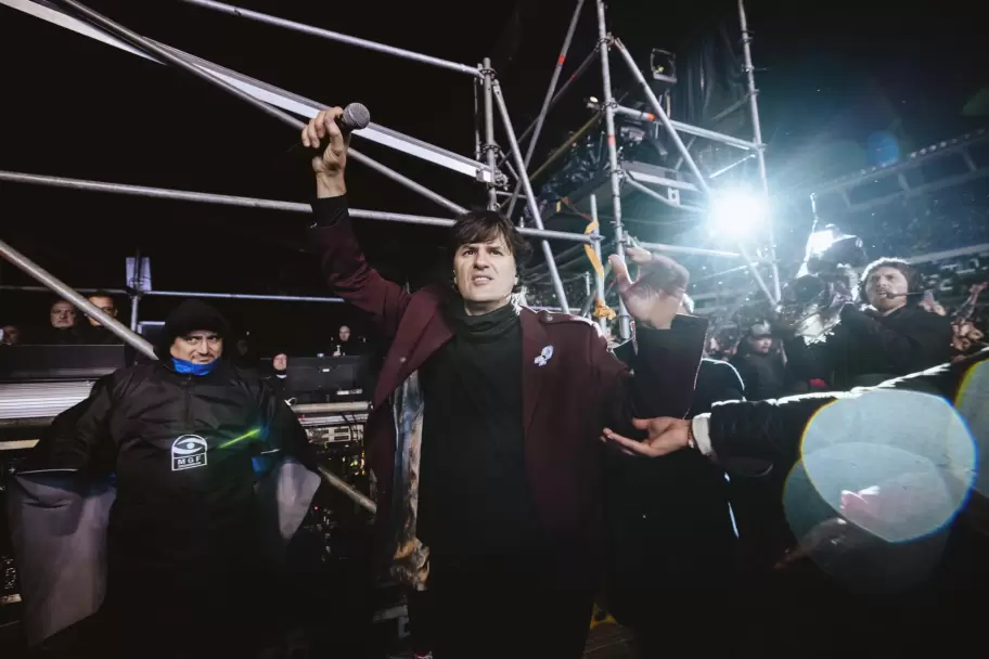 Los Piojos en en Estadio Monumental