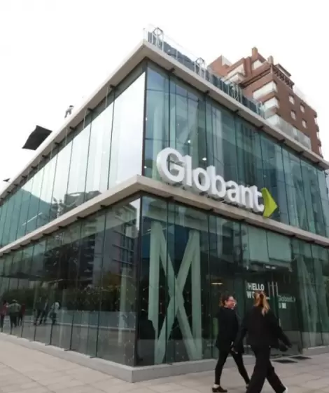 Las oficinas de Globant vieron reducirse en un 3% su planta laboral.