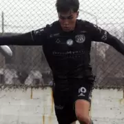 "El cirujano me dijo...": la furia del padre del futbolista de San Telmo que falleci en el quirfano
