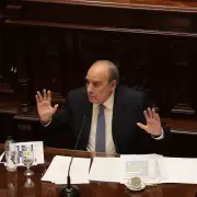 Francos, entre la negacin y la evidencia: rechaz que exista una "crisis institucional", pero afirma que hay una "crisis poltica"