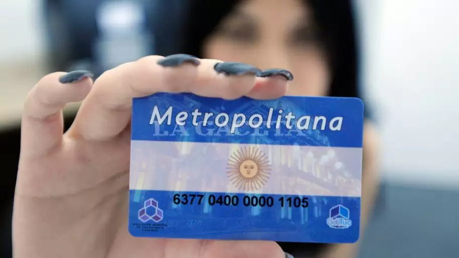 La tarjeta Metropolitana con la que viajan tucumanas y tucumanos.