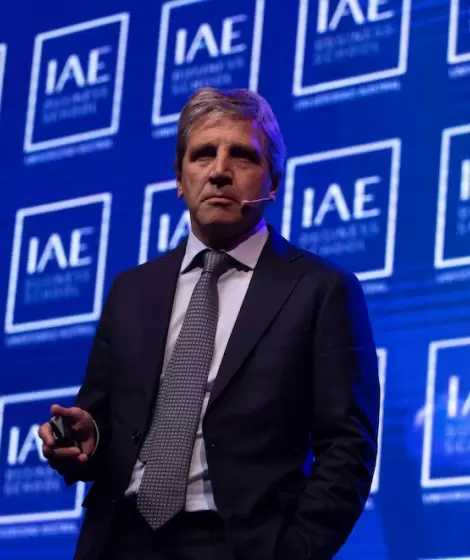 El ministro de economía argentino Luis Caputo