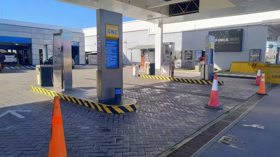 Se alcanzó al récord de consumo de gas y aumentaron los cortes de servicio