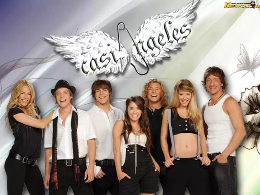 Lali Espósito, Peter Lanzani, Eugenia "la China" Suárez, Nicolás Riera, Gastón Dalmau, Nicolás Vázquez y Emilia Attias