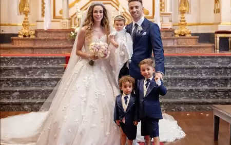 Diogo Jota, su pareja Rute Cardoso y sus tres hijos.