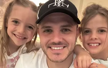 Mauro Icardi y sus hijas