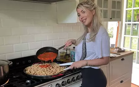 Wanda aceptó que le bajen el sueldo