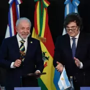 Picante cumbre del Mercosur: Milei y Lula entre discursos cruzados, miradas irnicas y disgusto sin disimulo