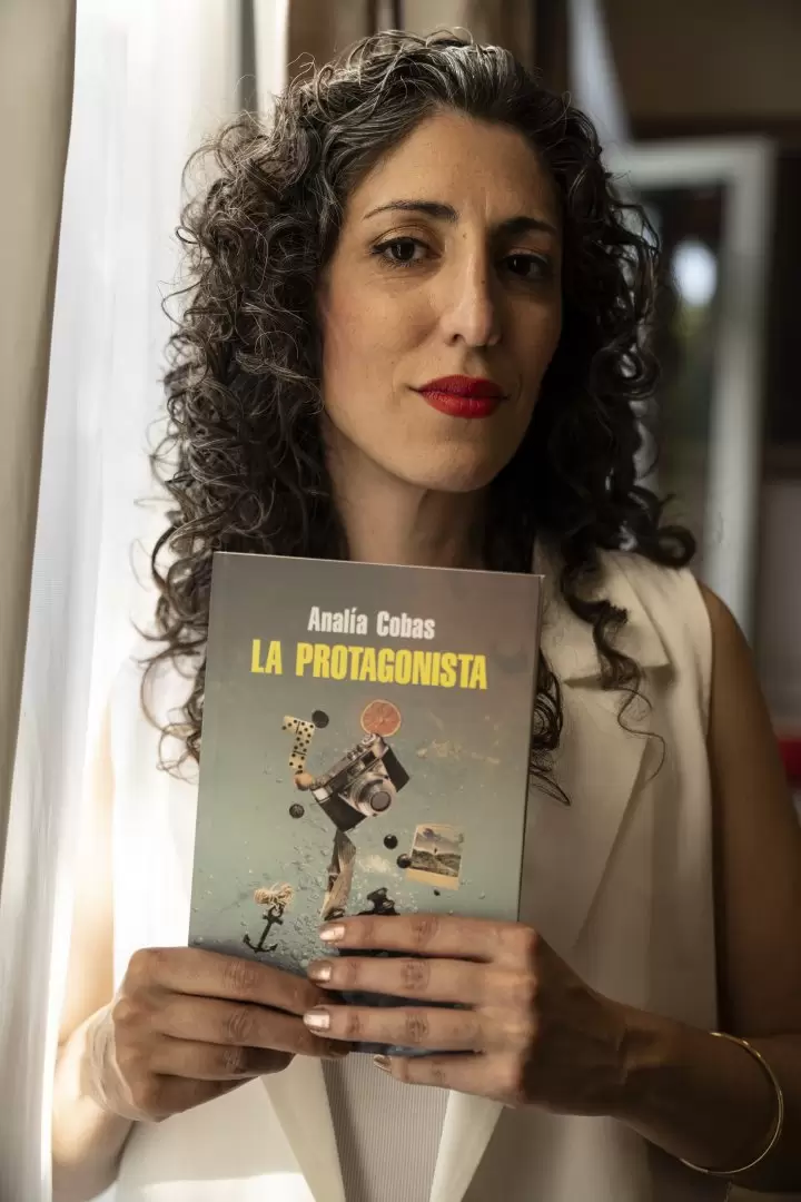 Anala Cobas, autora de La Protagonista