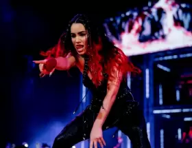 Lali Espósito en Vélez