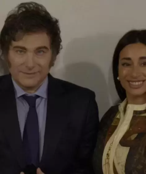 Javier Milei y la valijera libertaria Laura Belén Arrieta.