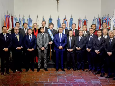 Javier Milei durante la firma del Pacto de Mayo en la Casa Histrica