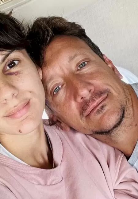 Nico Vázquez y Gimena Accardi confirmaron su separación tras 18 años juntos
