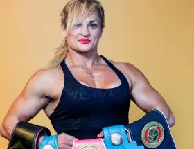 Alejandra "Locomotora" Oliveras