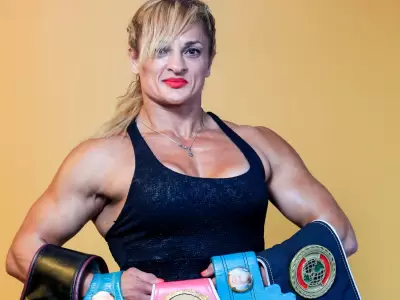 Alejandra "Locomotora" Oliveras