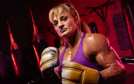 Alejandra "Locomotora" Oliveras