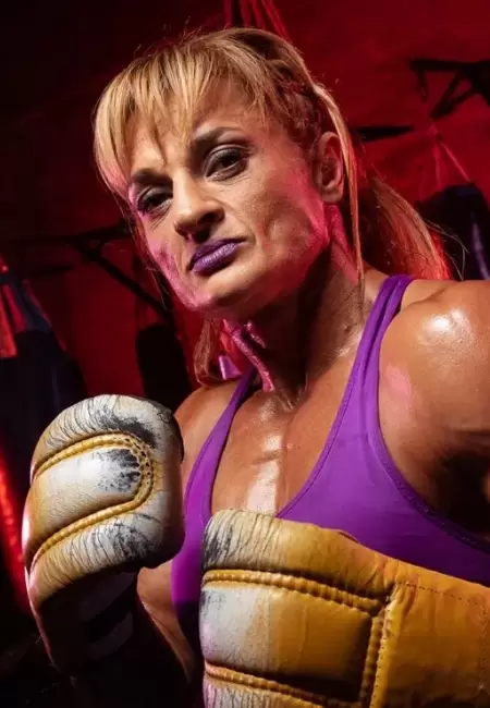 Alejandra "Locomotora" Oliveras