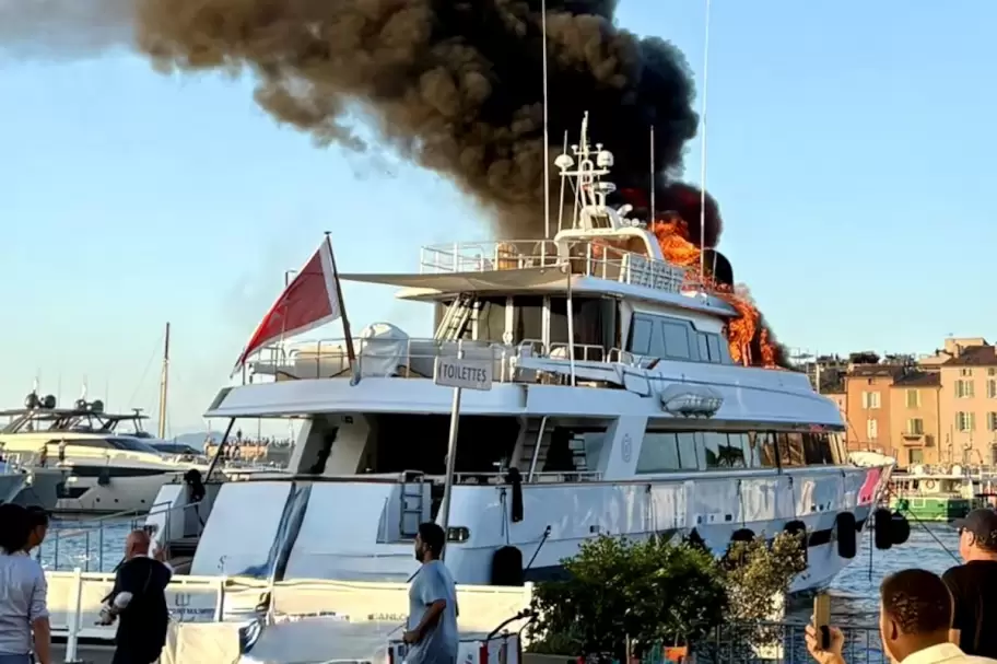 Se incendi en Europa el yate de Jos Luis Manzano