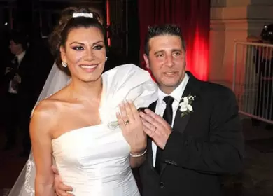 Flor de la V y su marido