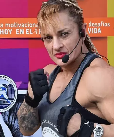 Alejandra "Locomotora" Olivera