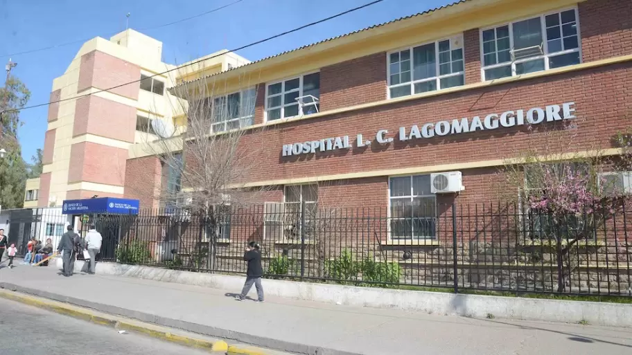 Dio a luz sola en su casa y su beba apareció muerta