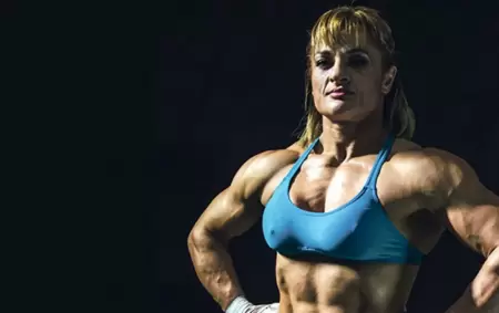 Alejandra "Locomotora" Oliveras