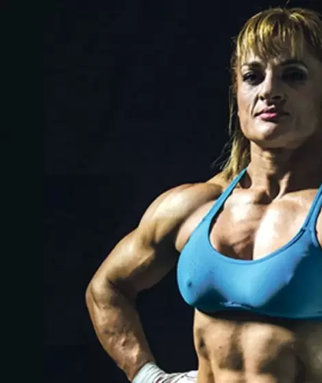 Alejandra "Locomotora" Oliveras