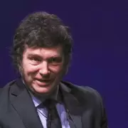 Cierre de centros, hambre y abandono: Milei vetó las leyes que protegían a jubilados y personas con discapacidad