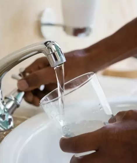 El Gobierno avanza formalmente con el proceso de privatizacin de Agua