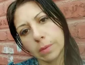 El 15 de julio dio a luz en soledad en una casa y asfixió a su beba