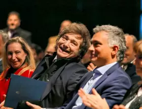 Karina y Javier Milei junto a Sebastián Pareja