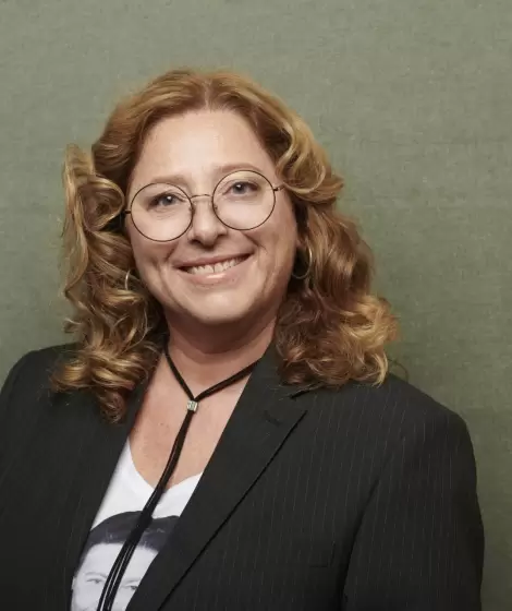 Noralih Gago no solo acta: escribe, dirige, produce y, cuando puede, filosofa en voz alta.