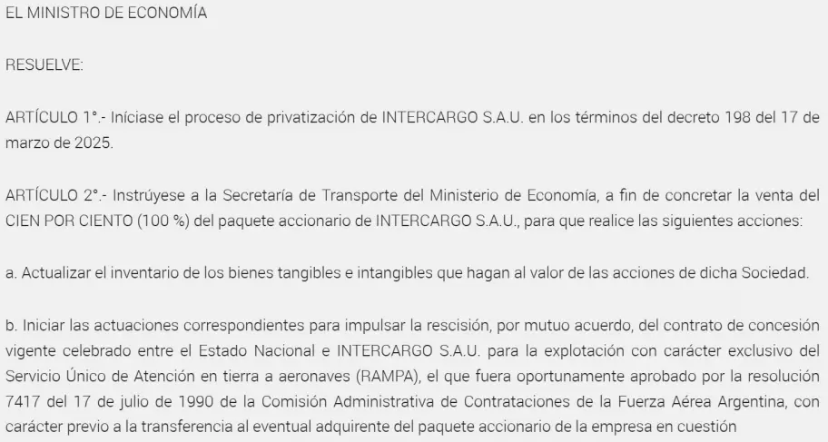 La resolucin del Ministerio de Economa que dispuso la privatizacin de Intercargos S.A. en un plazo de ocho meses.