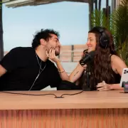 Sofa Gonet y Homero Pettinato: de la guerra viral al reencuentro con humor con fotos que duelen