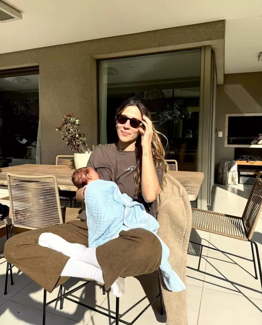 Jimena Barn reapareci en Instagram para contar detalles de su maternidad e intimidad con su pareja