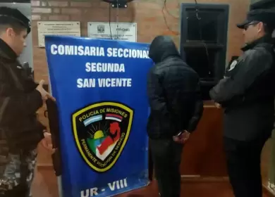 El detenido permanece bajo arresto, imputado por "homicidio agravado".