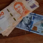 Dlar rcord: el oficial supera los $1.475 y amenaza con romper el techo de la banda cambiaria