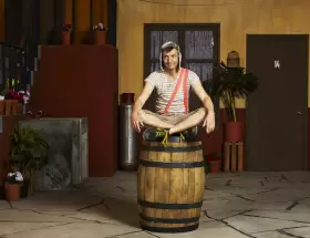 Chespirito: Sin querer queriendo, la serie furor de HBO Max