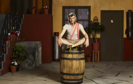 Chespirito: Sin querer queriendo, la serie furor de HBO Max