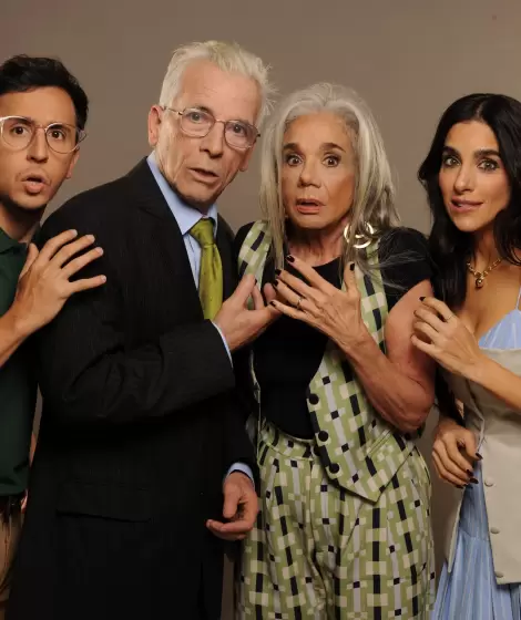 Rodrigo Noya, Gerardo Romano, Ana Mara Picchio y Gabriela Sari.