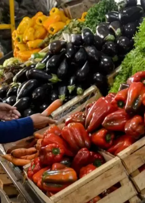 Frutas y verduras, un lujo en la era Milei