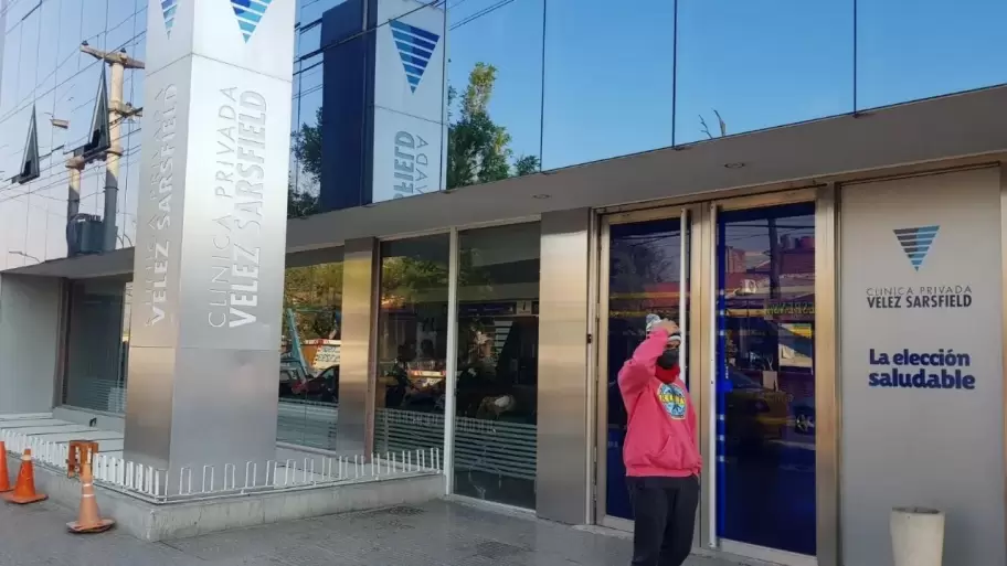 Allanaron la clnica Vlez Sarsfield de Crdoba y secuestraron historias clnicas