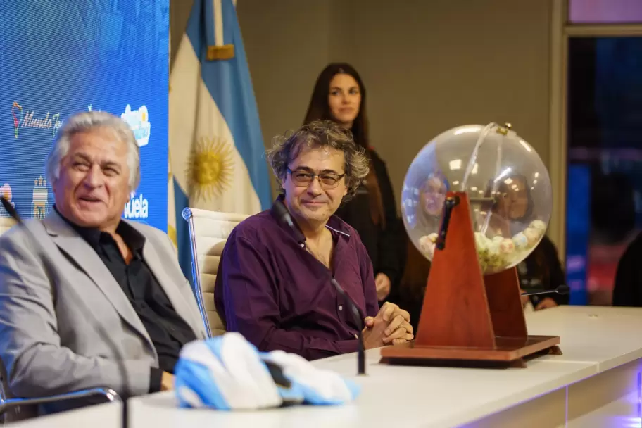 Walter Rodrguez, en representacin de las tres agencias.