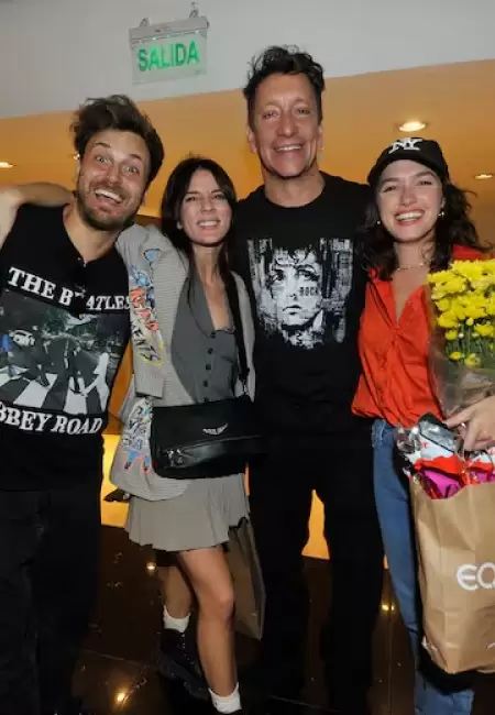 Gimena Accardi, Andr�s Gil, Nicol�s V�zquez y Cande Vetrano.