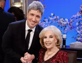 Mirtha Legrand junto a Jey Mammon